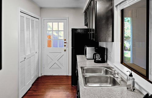 Waters Park House | NEW 3 BDRM Northwest Austin Home Near Q2/Domain/DT