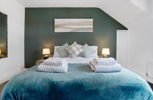Sunderland House | NEW! 3 Bedroom Home in Sunderland by Stay With Us, Perfect for Families & Contractors, FREE WiFi!