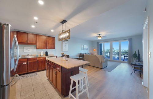 Panama City Beach Condo | New! 3BR, Laketown Wharf #212 -Low Floor