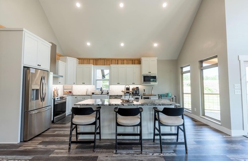 Edgemont House | New! 4 Bed 3 Bath Greers Ferry Lakefront Home with Private Playground!