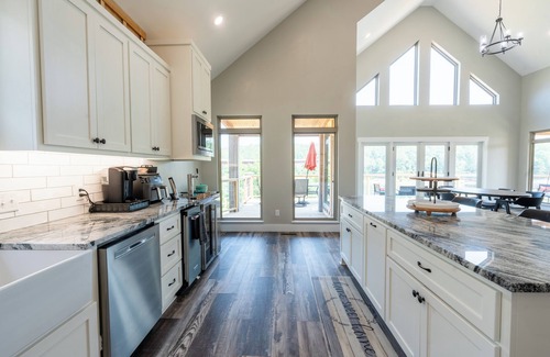 Edgemont House | New! 4 Bed 3 Bath Greers Ferry Lakefront Home with Private Playground!