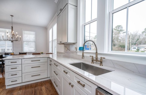 Athens House | *New* 4 Bedroom 3.5 Bath House in Normal Town, Athens Ga!
