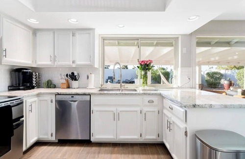 Paradise Valley Village House | NEW 4BR Heated Pool Putting Green Game Room