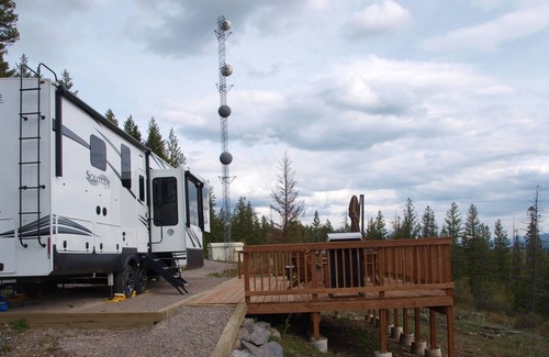 Bigfork House | NEW!! Amazing Views!! Luxury RV on the Mountain - Flathead Lake/Glacier NP