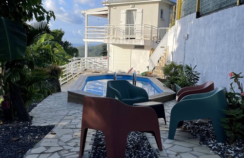 Deshaies House | New and luxurious apartment sea view