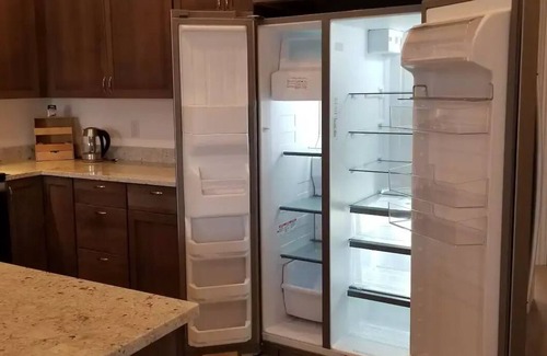 Wenatchee House | New and Spacious Townhouse in the Heart of Wenatchee - Unit B