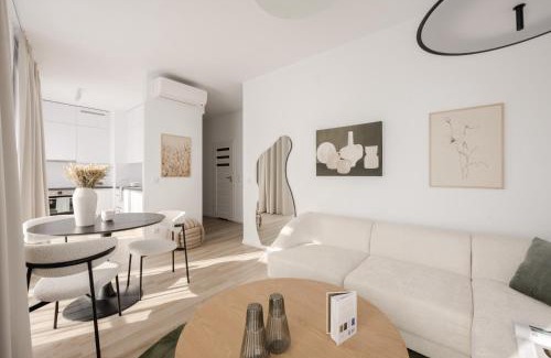 Mirow Apartment | NEW! Apartament Krochmalna 61 - Browary Warszawskie