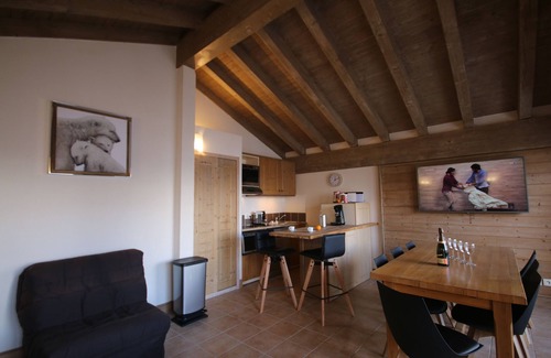 Bellentre Apartment | NEW APARTMENT * 6/8 people in CHALET Les Coches LA PLAGNE Paradiski