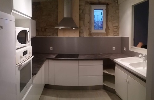 Calvisson Apartment | New apartment 120 m² remains in the seventeenth century