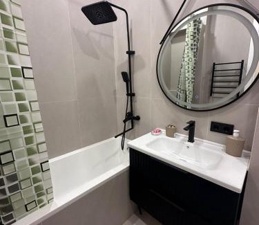Almaty Apartment | New Apartment in the City Center & Restaurants and Cafe & Famous sightseeings