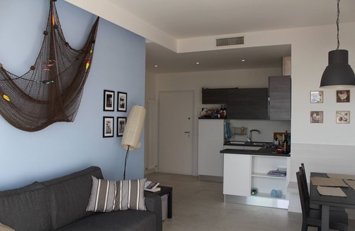 Misano Adriatico Apartment | New apartment (renovated), views of the sea (100m).