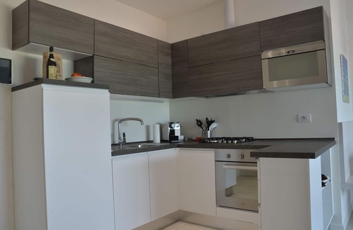 Misano Adriatico Apartment | New apartment (renovated), views of the sea (100m).