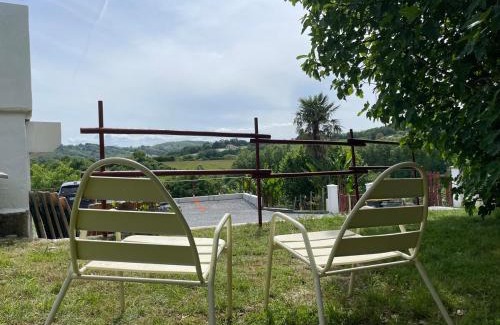 Espelette Apartment | New apartment, mountain view, Espelette, 1er etage
