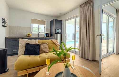 Bushiri Apartment | ✶NEW✶ Apartment & Private Pool near Eagle Beach
