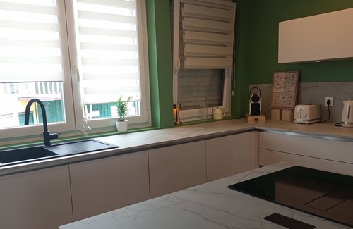 Cucq Apartment | New apartment with terrace in the center