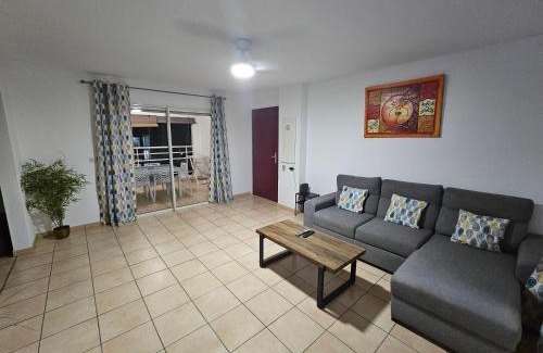Les Abymes Apartment | NEW Appart 2 chambres avec piscine proche aeroport