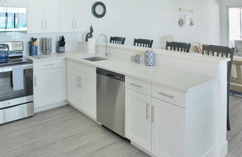 Treasure Cay Condo | NEW Beachcomber - BBC 2044