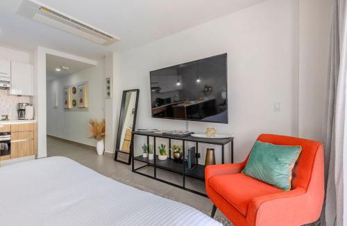 Oranjestad Apartment | New Beautiful Aruban Studio Oceanfront