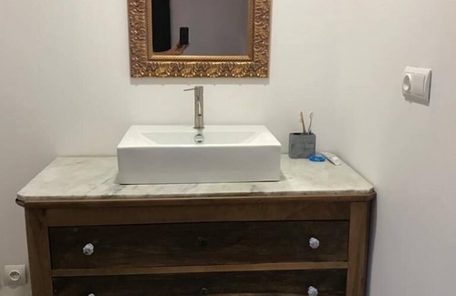 Tulette Other | New: Beautiful renovated farmhouse in the heart of the vineyards