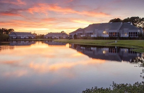 Fairfield Harbour Resort | New Bern NC., charming 2-bedroom suite, on the banks of the Neuse River.