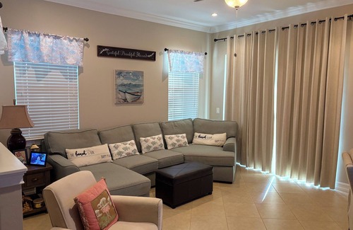 Bonita Springs Condo | New Bonita Springs Condo Located Close To Naples, Beaches, Dining And Shopping.