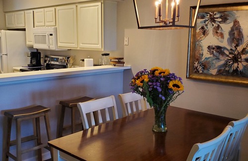 Pawleys Island Condo | New! Bright and Fresh True Blue Condo