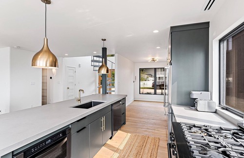 Mill Creek House | New Buffalo Lakefront w/Pool, Hot Tub - Monthly