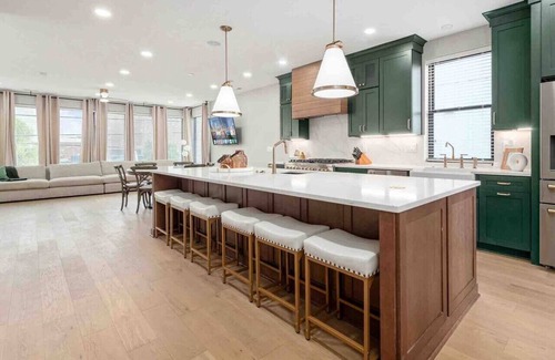 Downtown Columbus House | New Build, Downtown Views, next to NCH