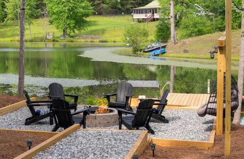 Cleveland Ski Chalet | New Build, Lake Fun, Near Helen