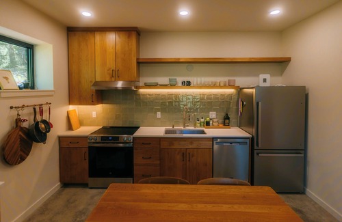 Anderson Island Cabin | New Build Lakefront Cabin w/Sauna, Wood Stove, Canoe/Paddleboards