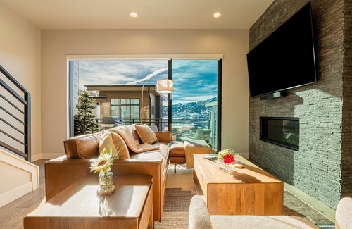 Hideout House | New Build with Lake and Ski Resort Views