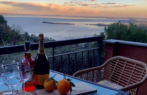 Gardone Riviera Apartment | New Casa Cecilia, beautiful lake view and a large swimming pool