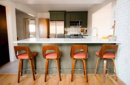 New Paltz House | NEW: Chalet Getaway, 5 min to Main St