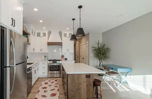 Idaho Falls House | NEW Cheerful Townhome