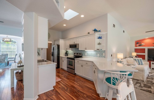 Sebastian Highlands House | New! Coastal Perfection 3BR/2BA with HEATED POOL