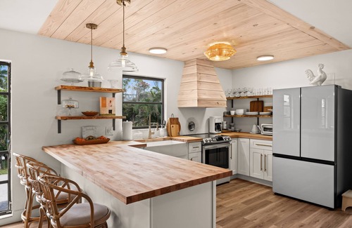 Bonita Shores Villa | NEW Coastal Waterfront Retreat 2