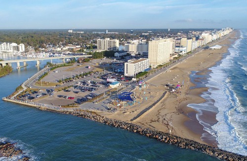 Norfolk - Virginia Beach House | *NEW* Comfy Coastal Virginia Beach Family Home 3 Bedroom