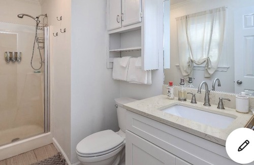 Norfolk - Virginia Beach House | *NEW* Comfy Coastal Virginia Beach Home 3 Bedroom
