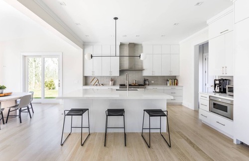 East Hampton House | New Construction, Designer furnished Home