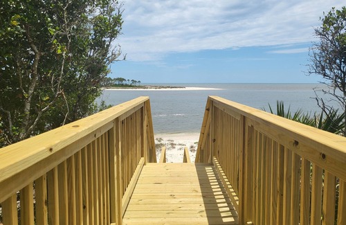 Indian Pass House | NEW Construction! Incredible 6BR~ Indian Pass, Beachfront, Private Pool