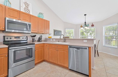 Burnt Store House | NEW Coral Sunset Retreat 4BR