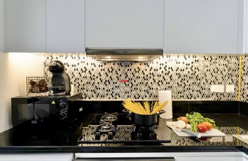 Bur Dubai Apartment | New Cozy 1BR in the Heart of the City