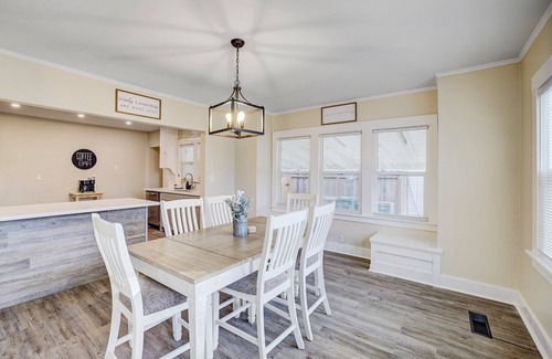 Lodi House | NEW! Cozy Sunset Getaway|Your Home Away from Home