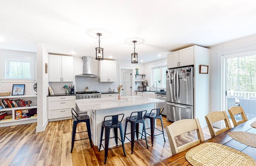 Kennebunk House | New, dog-friendly, custom-built home on 30 acres with firepit - near beaches
