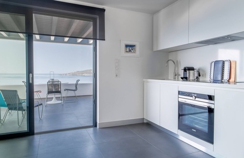 Ydrousa Villa | New-Elegant-MInimal-Beautiful