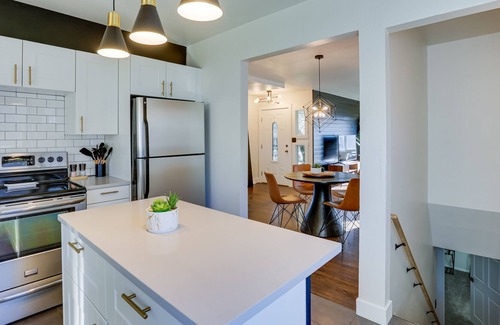 Englewood House | NEW! Englewood Getaway < 10 Mi to Downtown Denver!