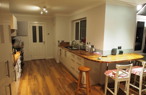 New Forest District House | New Forest house with large garden, near sea. Perfect for families with children