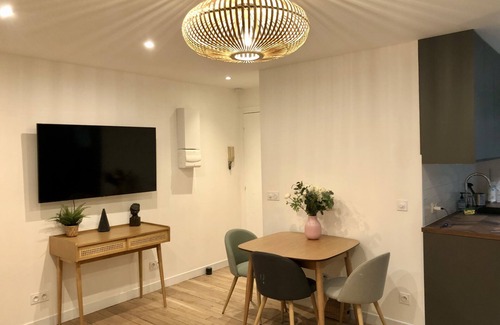 Montmartre Apartment | New, fully-equipped architect-designed apartment at the top of Montmartre hill