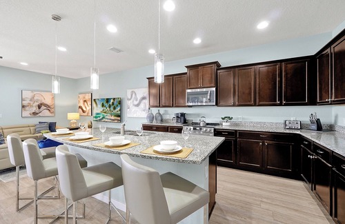 Four Corners House | NEW & FUN-2 Theaters-Arcade Game Room-4 Themed BRs