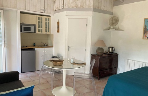 Andernos-les-Bains Apartment | New! Gîte esprit bassin 5 minutes from the beach